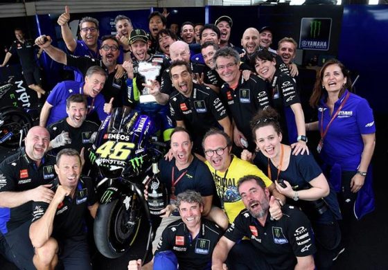 รอสซี่โชว์เก๋า ควบ M1 แบบสุดมันส์ทะยานคว้ารองแชมป์ อาร์เจนติน่า จีพี